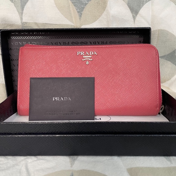 Prada saffiano leather wallet in tamaris/pesca - Picture 1 of 8